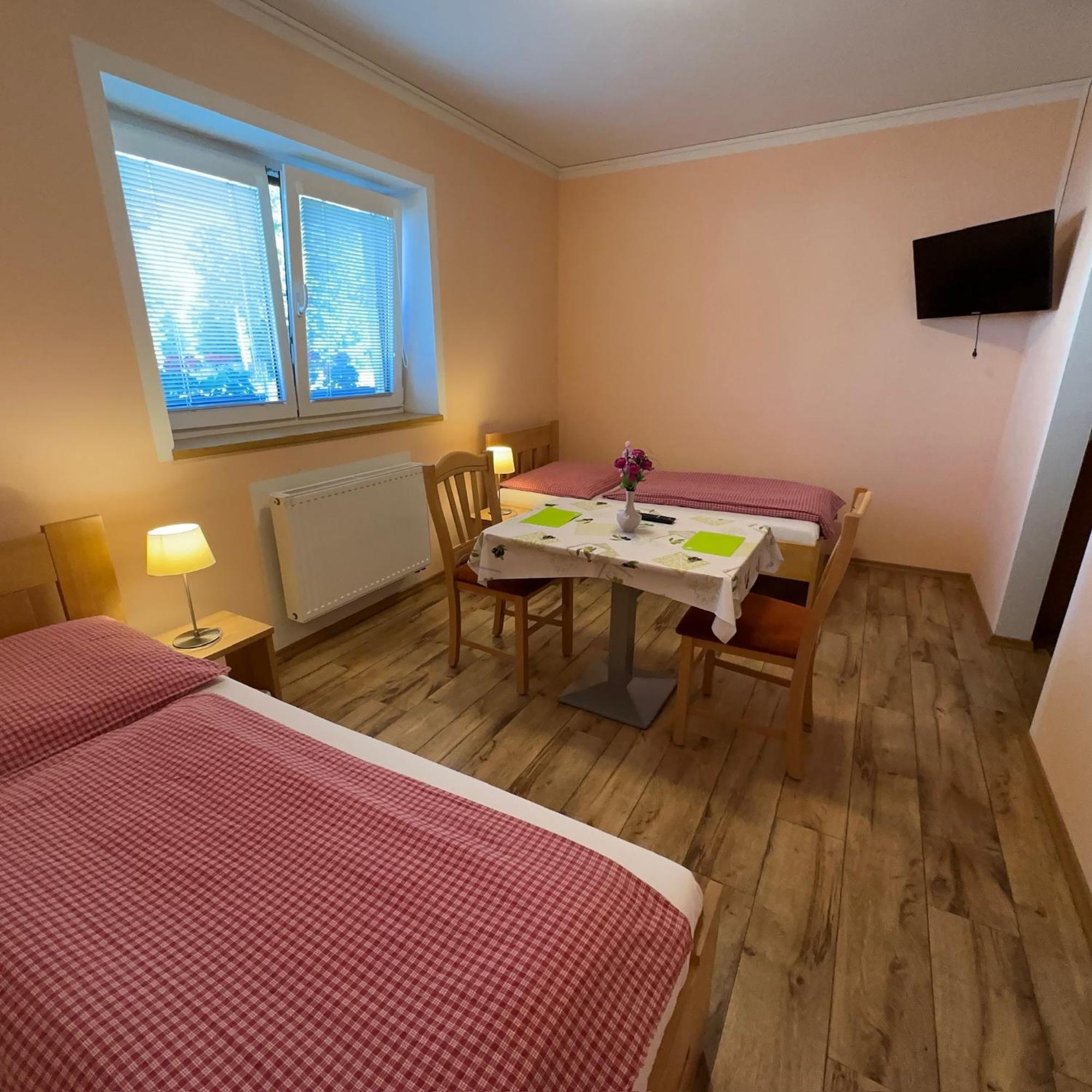 Pension Mijami Dolní Bukovsko Exterior foto